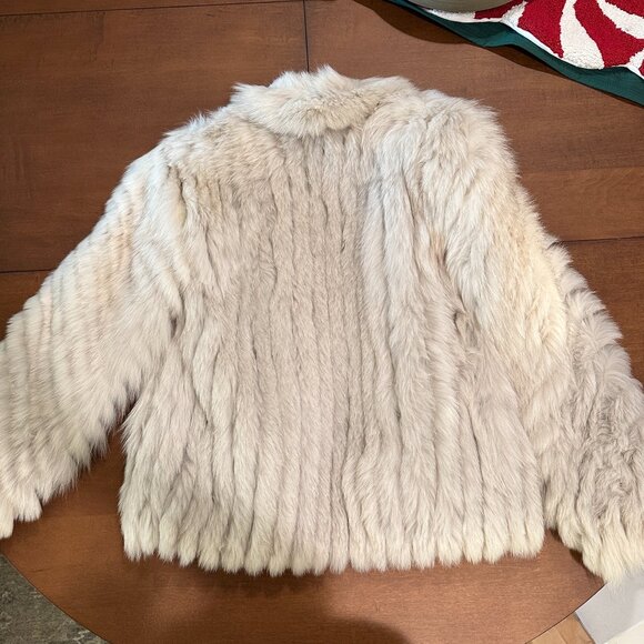 (SOLD) SAGA FOX Real Fur Coat (S) white / grey - Picture 5 of 7